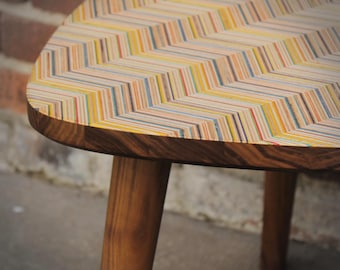 Mid Century Beistelltisch - recycled skateboard top