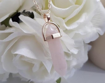 Collar de cuarzo rosa regalos para hermana / Colgante de punta de cuarzo rosa / Amuleto de cristal / Cristal curativo / Regalo de joyería de cuarzo rosa para mujeres