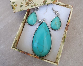 Conjunto de joyas turquesas / Pendientes colgantes colgantes turquesa / Piedras preciosas turquesas / Joyas de piedra de nacimiento / Collar de lágrima turquesa para mujer