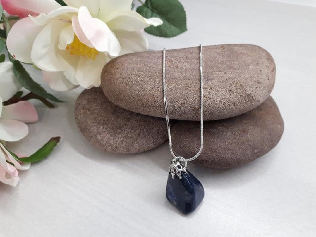 Dumortierite necklace Clearance