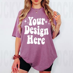 Comfort Colors 1717 Berry Mockup, Model Mockup, C1717 Berry Mockup, Oversized Shirt Mockup, T-Shirt Mockup, Comfort Colors Mockup