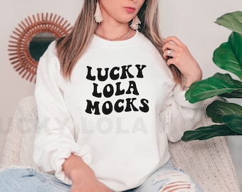 Gildan 18000 White Sweatshirt Mockup, White Sweatshirt Mockup, Gildan Mockup, Model Mockup, 18000 Mockup, Boho Mockup, White Sweater Mockup