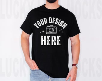 Gildan 5000 Mockup Männer, Gildan 5000 Schwarz Mockup, Gildan 5000 Mockup, männliches Modell Mockup, schwarzes Hemd Mockup, T-Shirt Mockup, 5000 Gildan