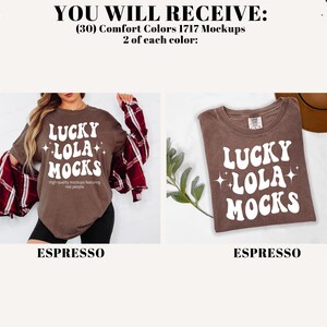 Pu&ograve; includere: Due magliette color espresso con la scritta "LUCKY LOLA MOCKS" in bianco. Una maglietta &egrave; indossata da una persona con una camicia a quadri rossa e nera. L'altra maglietta &egrave; piegata. &Egrave; visibile anche il testo "High-quality mockups featuring real people".