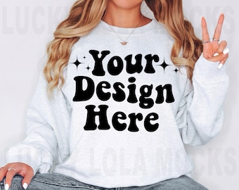 Mockup Gildan 18000 Ash, Mockup 18000 Ash, Mockup felpa Gildan Ash, Mockup oversize, Mockup modello felpa, Mockup Gildan 18000 Ash