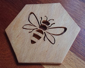 Bee trivet