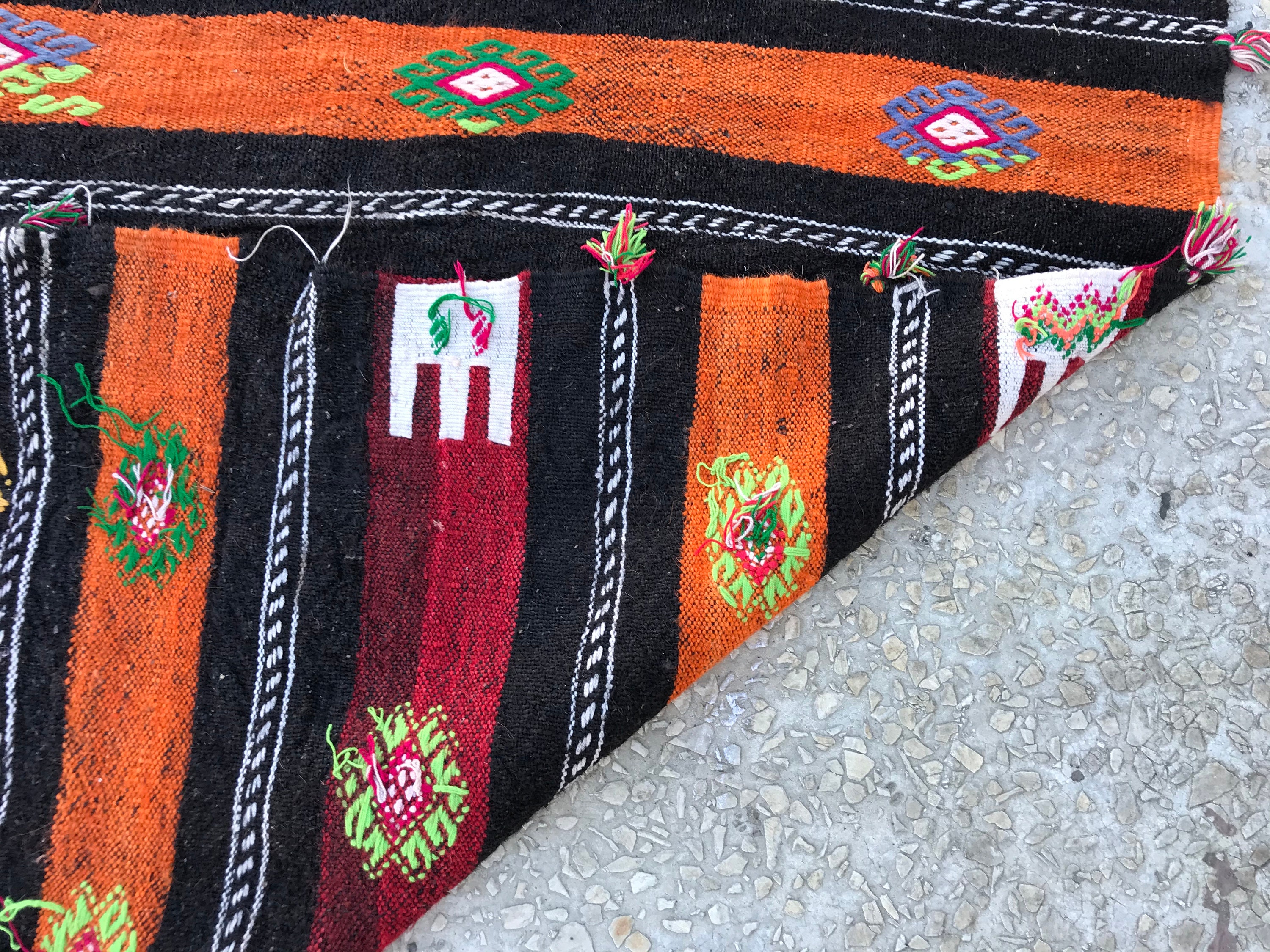 刺繍入りキリムラグ、ヴィンテージキリムラグ、トルコラグ 5.9x9.5