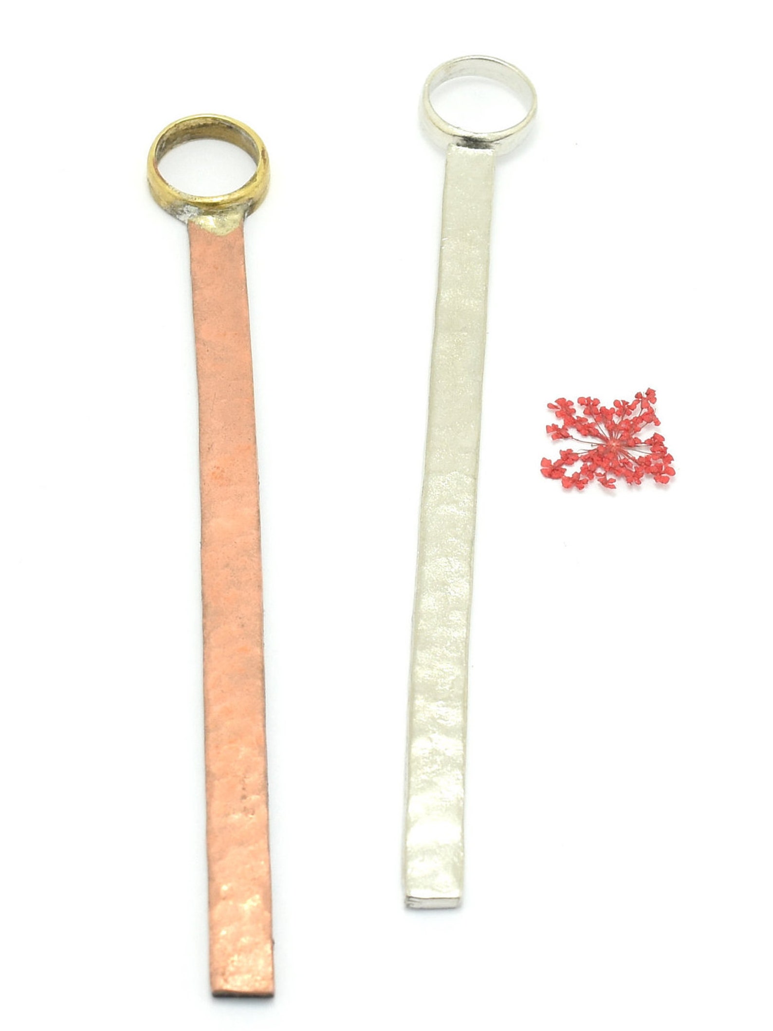 Anillo ajustable hecho de estaño de color plata. Cabujón en | Etsy