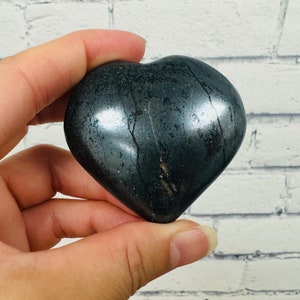 Hematite Crystal Heart Shape Massage Stone, Root Chakra Healing Pocket Stone