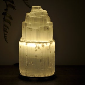 Selenite Crystal Skyscraper Tower Lamp with Dimmer Switch and Two Bulbs, 15 cm (6 inch) Night Light