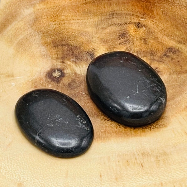 Black Tourmaline Smooth Stone | Tourmaline Crystal Stone | Pocket Smooth Stone | Metaphysical Healing Chakra Stone | Reiki Crystal
