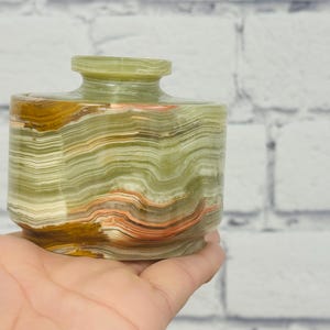 Green Onyx Jar with Lid, Onyx Crystal Round Jar, Ring & Jewelry Jar, Spice Jar, 3 inch
