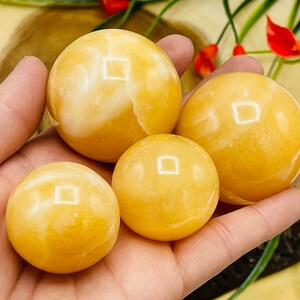 Orange Calcite Sphere, Yellow Calcite Ball, Healing Crystal afbeelding 3