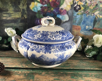 French Vintage Flore Floral Tureen Vintage Tureen Antique Soup Bowl Blue Soup Server Soup Dish Vintage Sarreguemines Soup Tureen