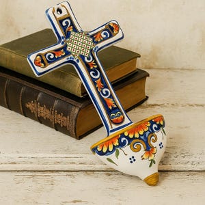 Vintage French Ceramic Wall Holy Water Font Cross – Hand Painted Religious Decor (28 cm / 11 in)