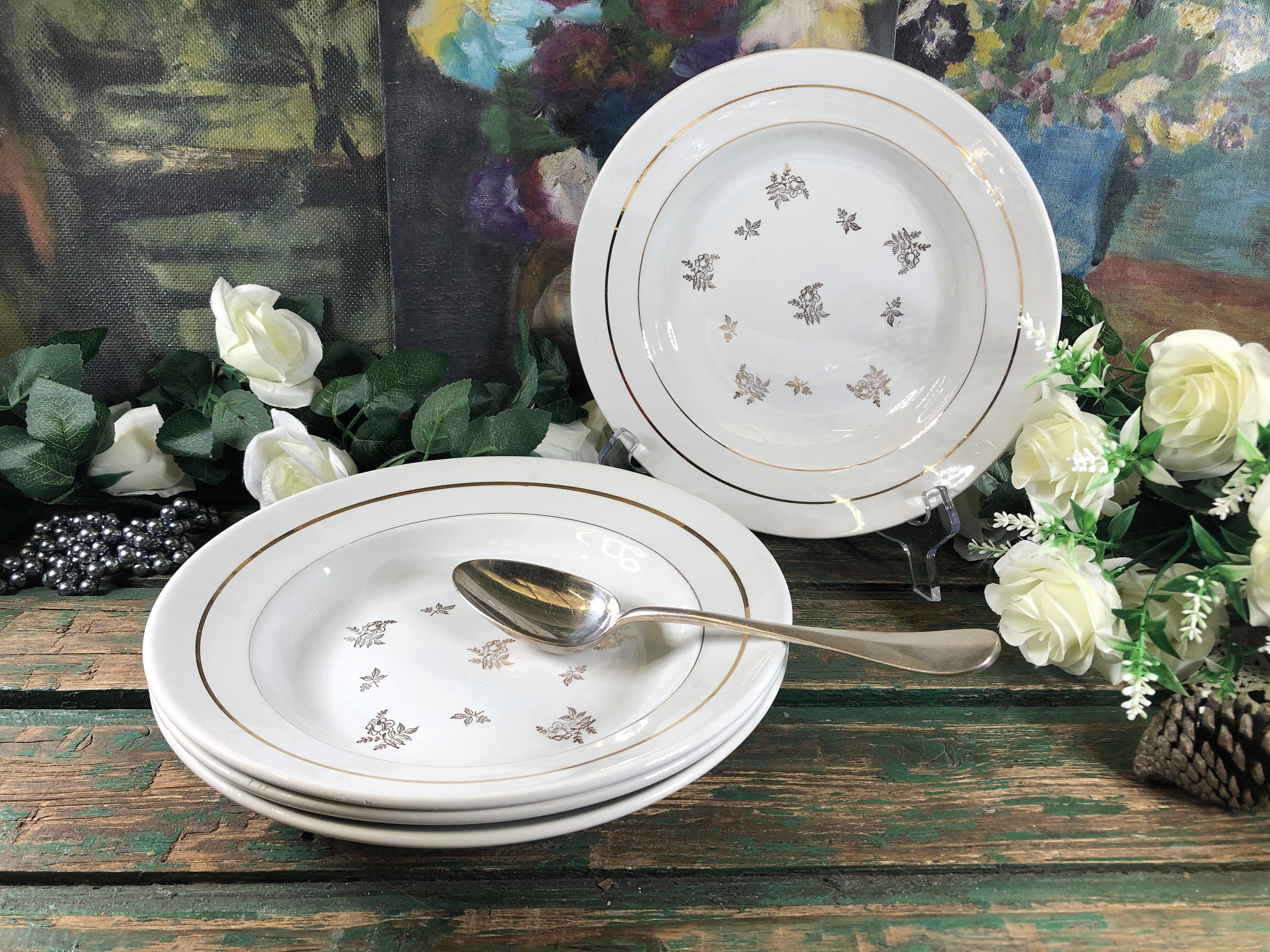 4 Assiettes Creuses Blanches avec Fleurs Argentées Kg Luneville