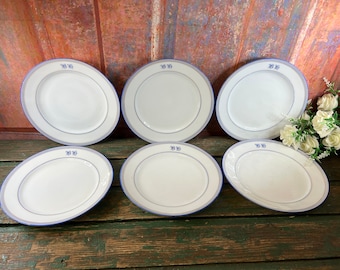 4 ou 6 assiettes plates blanche monogrammé BH acec liseré bleu et or