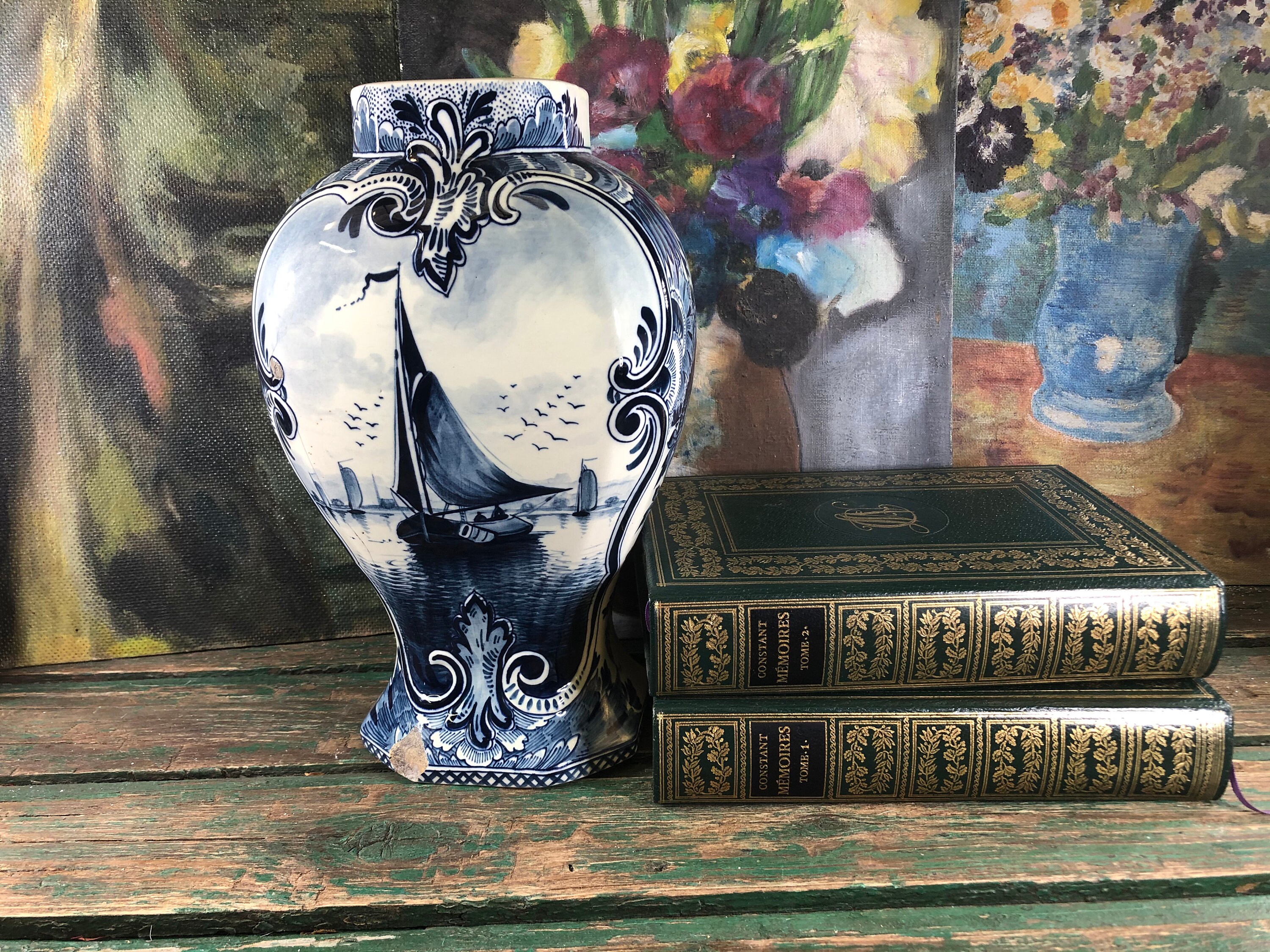 Pot Couvert en Porcelaine Delft à Décor de Bateau, Vase Delft