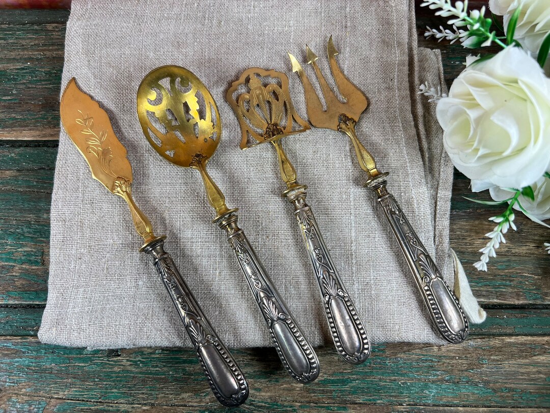 Antique Français Sterling Silver Cutlery Mignardises Set of Four Pieces