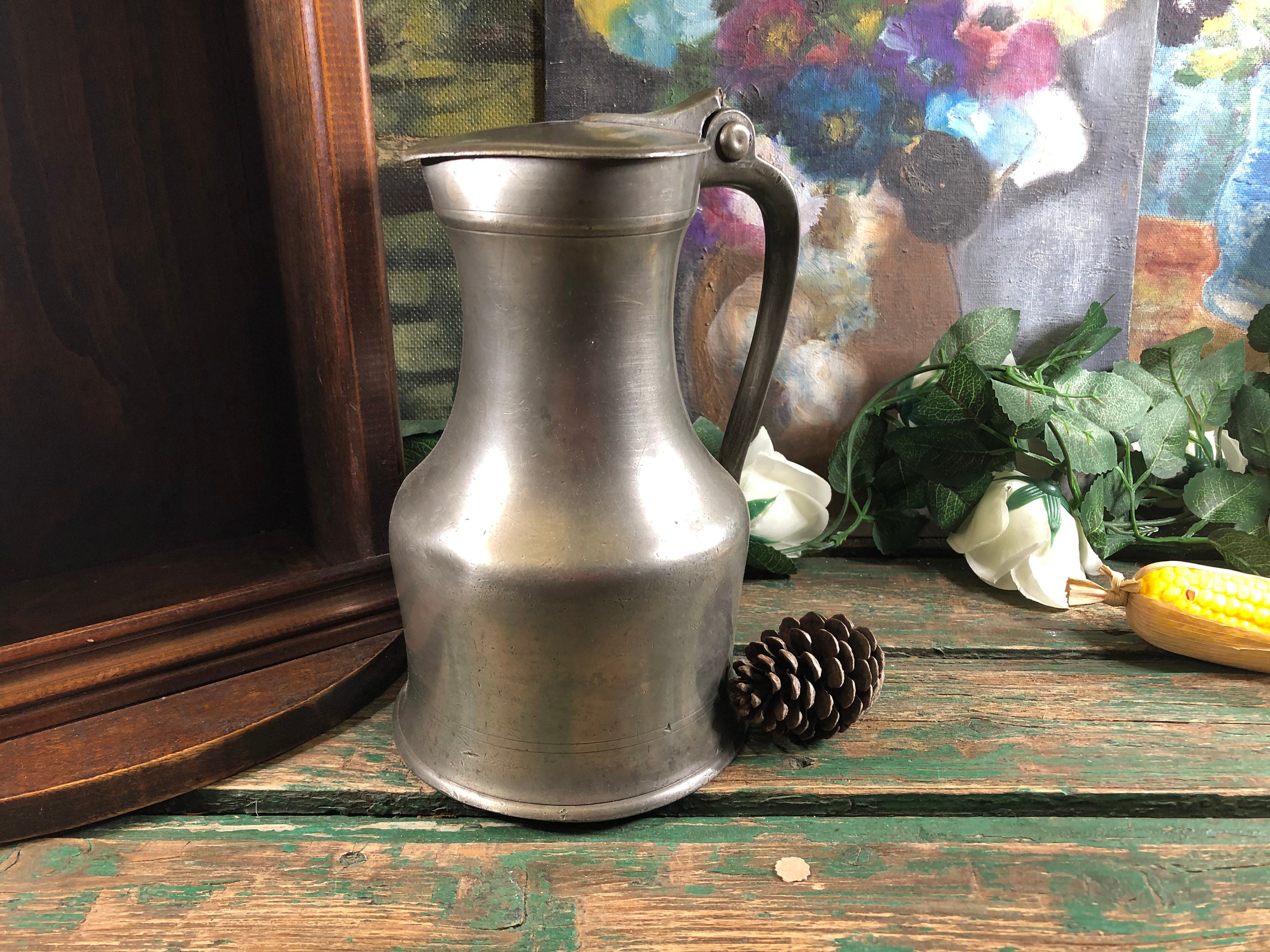 Ancien Pichet Français en Étain avec Initiale Lr, Ancienne Chope Étain