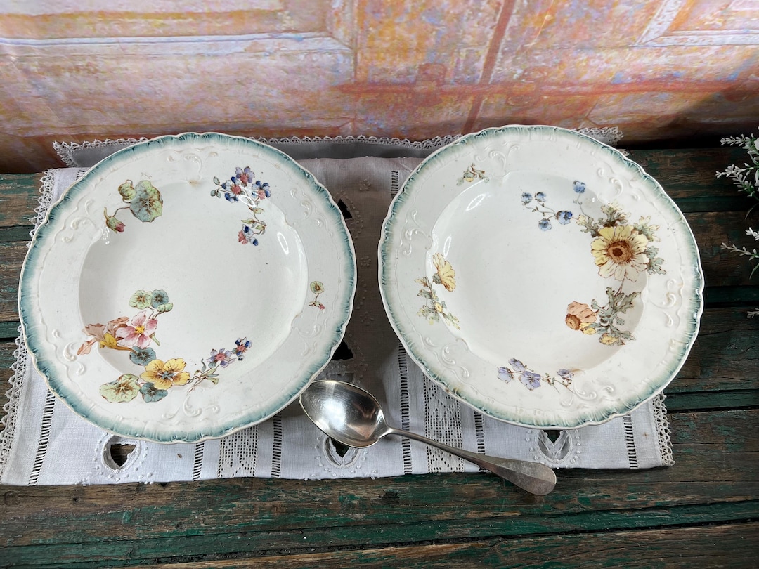 Platos hondos antiguos Longwy – Juego de – Estilo Luis XV