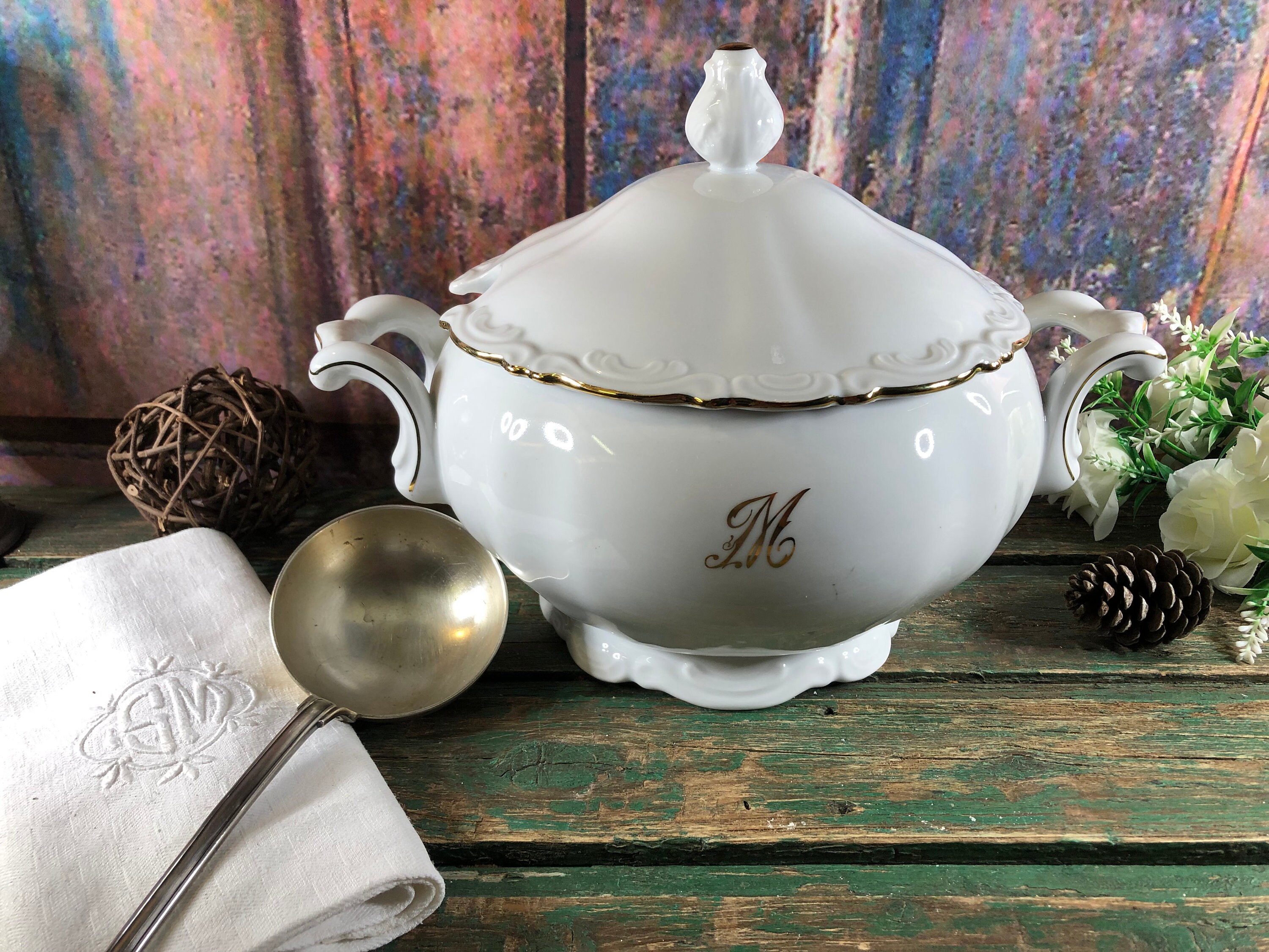 Soupière En Porcelaine