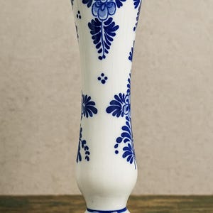 Vintage Delft Blue Vase – Tall Hand-Painted Bud Vase – Dutch Ceramic – Blue & White Floral DC Delft LB 1040