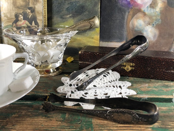 PINCE A SUCRE en metal argente lot H EUR 24,00 - FR