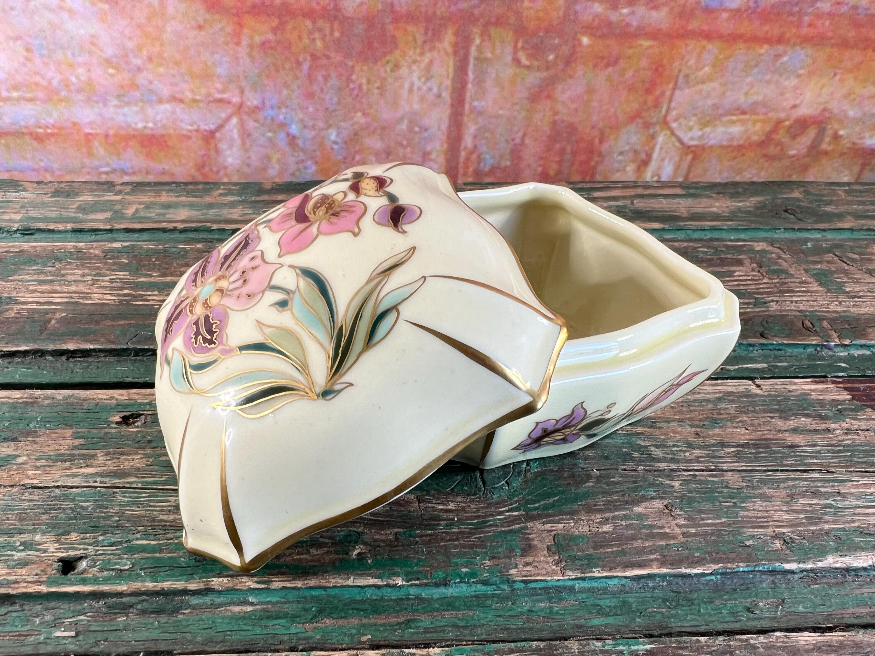 Zsolnay hungary - Etsy 日本