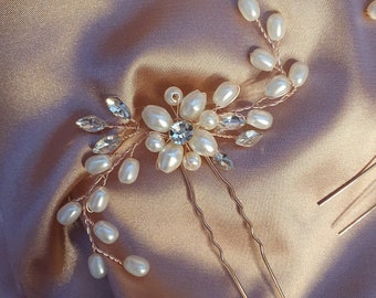 Bridal Wedding Hair pins, Boho Floral Hairpins, Bridesmaid Hairpins, Handmade Glass Pearl White Flower Hair Clips, Pearl Hair jewellery