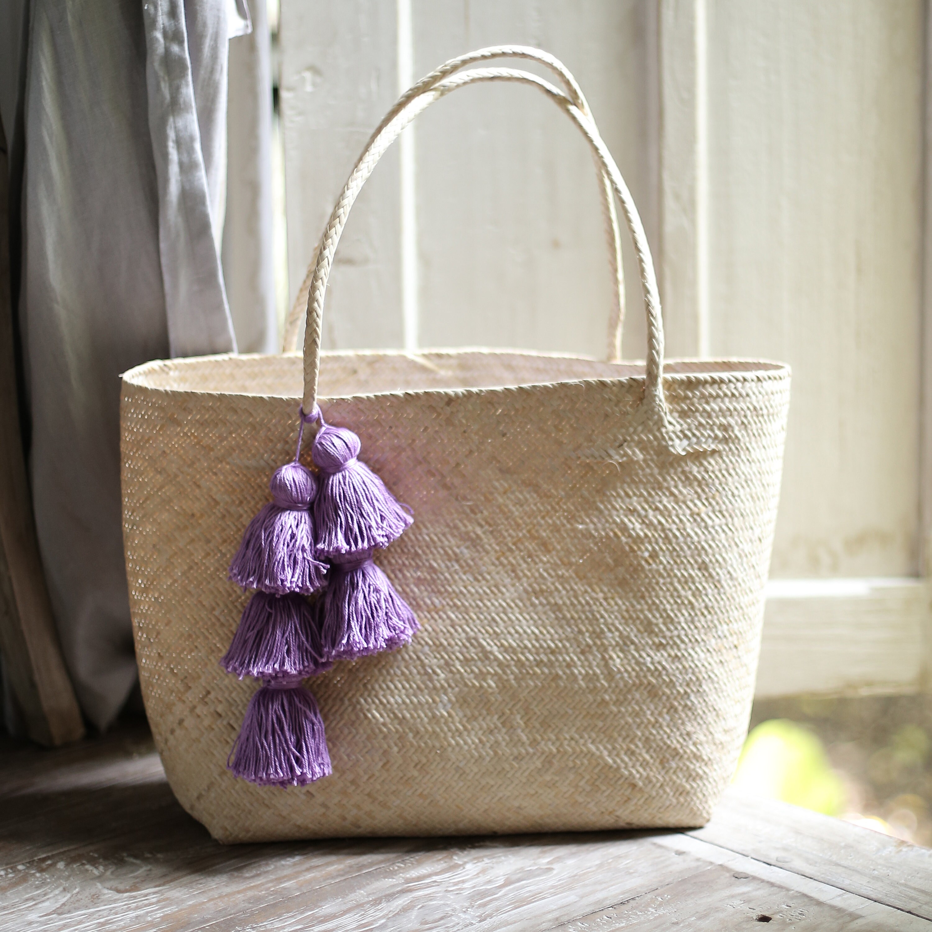 straw tote bag
