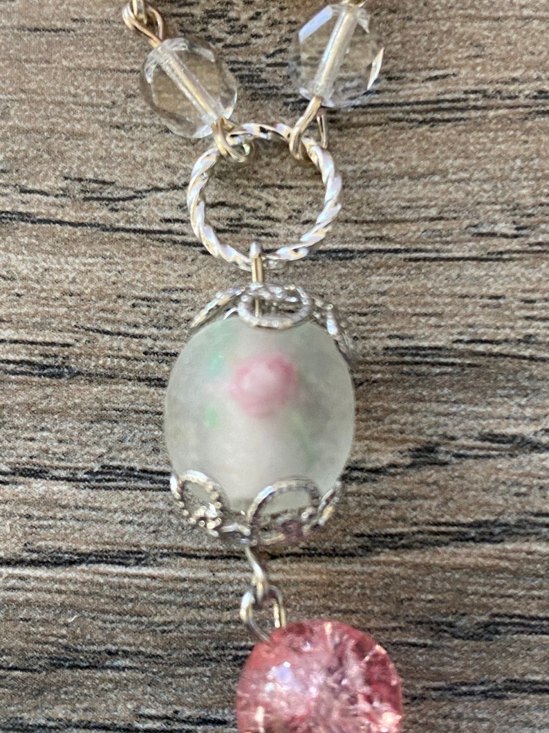 Gift for her. Everything is coming up Roses Women/'s necklace and dangle earring set Women/'s jewelry gift set