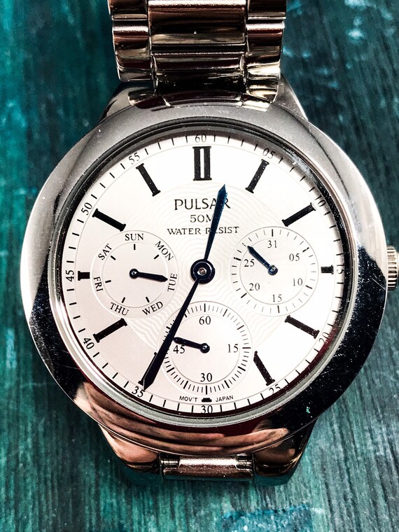 pulsar 50m water resistant
