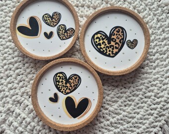 Juego de 3 posavasos de corcho de 9 cm, IKEA, Leopard Hearts, Girls Friends Drink, decoración hecha a mano e idea de regalo.