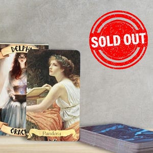Baraja de Tarot Oráculo de Delfos: Baraja de adivinación independiente de 50 cartas inspirada en la mitología griega / Regalo perfecto para amantes del tarot y la mitología.