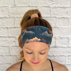Mountain Headband, Hiking accessory, outdoor lover gift, nature theme, athletic clothing