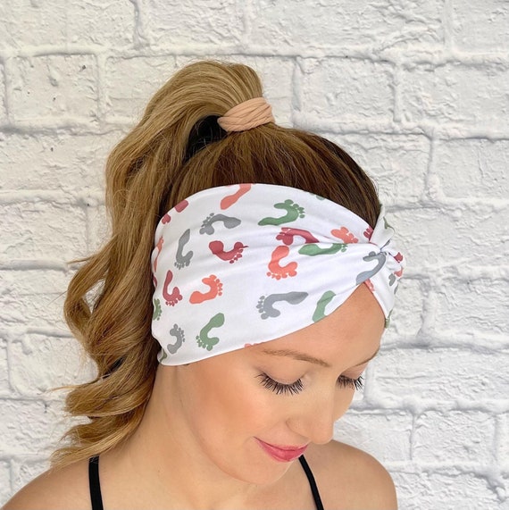 Baby Feet NICU Nurse Headband, Labor and Delivery nurse clothing, obgyn midwife hair accessory