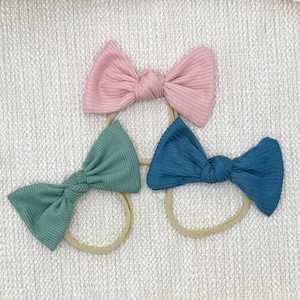 Solid Color Ribbed Baby Headbands, Bow headbands, Soft Stretchy Baby headbands, Newborn headbands, Newborn girl gift idea
