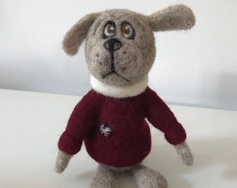 Needle Felted Dog, Ornamental dog, Felted dog, Gifts for dog lovers, Needle felted animal, Dog gift, Birthday gift, Quirky cute gift.