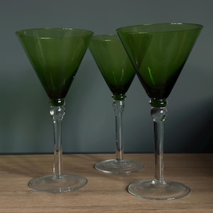 Set of 3 green vintage wine or dessert glasses - Dining Retro Kitchen