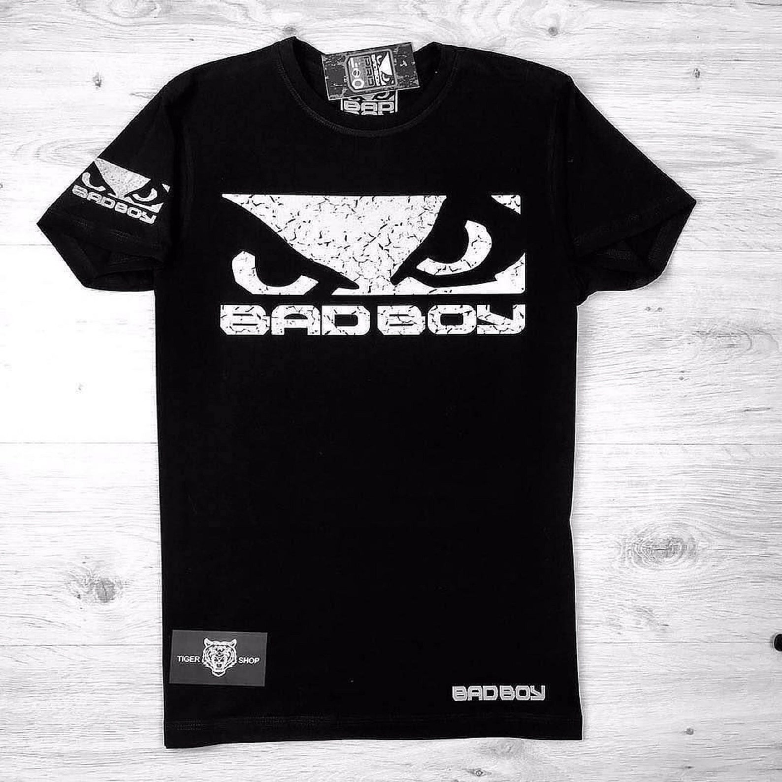 Tshirt bad boy Männer Tshirt Männer Boxen schwarzeTshirt Etsy