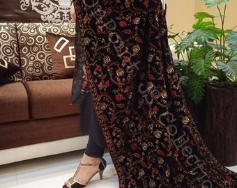 velvet stoles and wraps