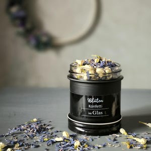 Natürliches Duft-Potpourri im Glas mit Kornblumen & Jasminöl – sanfter Raumduft und nachhaltige Blumendeko aus Trockenblumen