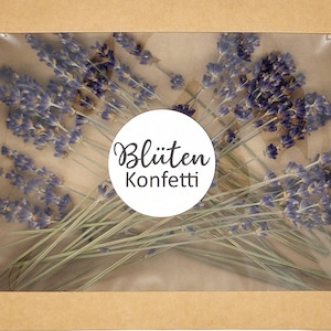 40 Mini-Stiele getrockneter Lavendel in einer Box aus Kraftpapier mit Original Blütenkonfetti Aufkleber / Hochzeitsdekoration
