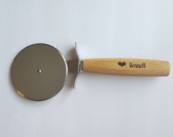 Cortador de pizza personalizado para amantes de la pizza, papá, novio, esposo, cortador de pizza personalizado, regalo de inauguración, favor de boda