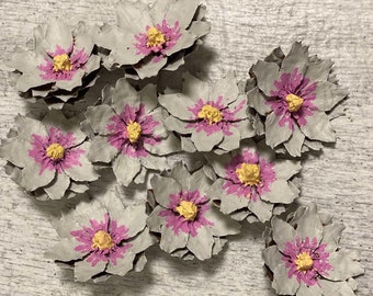 Hand painted pine cone flowers, Dried Decorative pine cone flowers, Unique pine cone flowers for art, floral supplies, painted decor