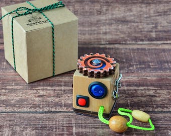 Nursing Home gift, Alzheimer gift, Busy Cube for Elderly, Adult Fidget Toy, Occupational Therapy Disability Dementia, Parkinson's Anxiety
