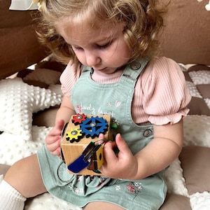 Cubo de actividades educativo, juguete de viaje para niños Montessori, tablero de actividades de 1 año, regalo para bebé