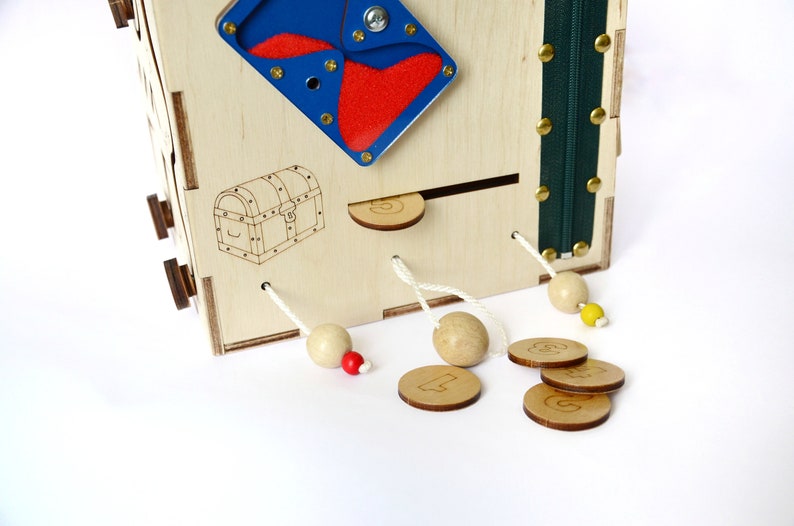 box of fidget toy