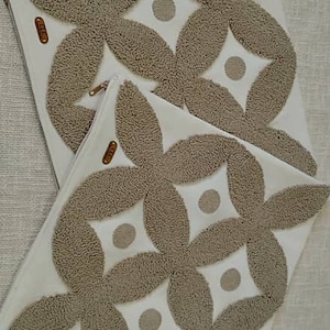Two Handmade Punch Needle Embroidery Circle Pillow Cover, Two Pillow Case, Two Punch Pillow, Two Cushion Cover, Punch Needle Kuddfodral